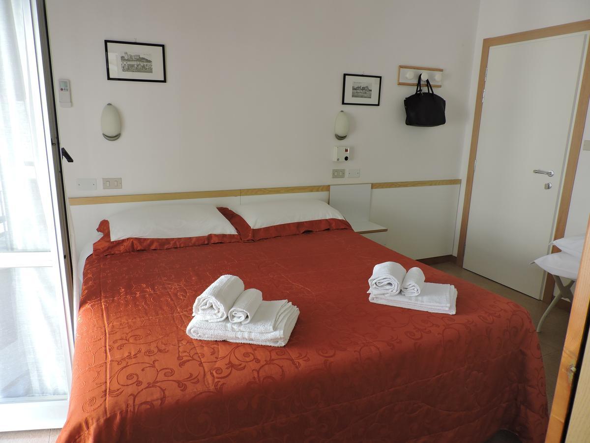 Albergo Sabrina Rimini Extérieur photo