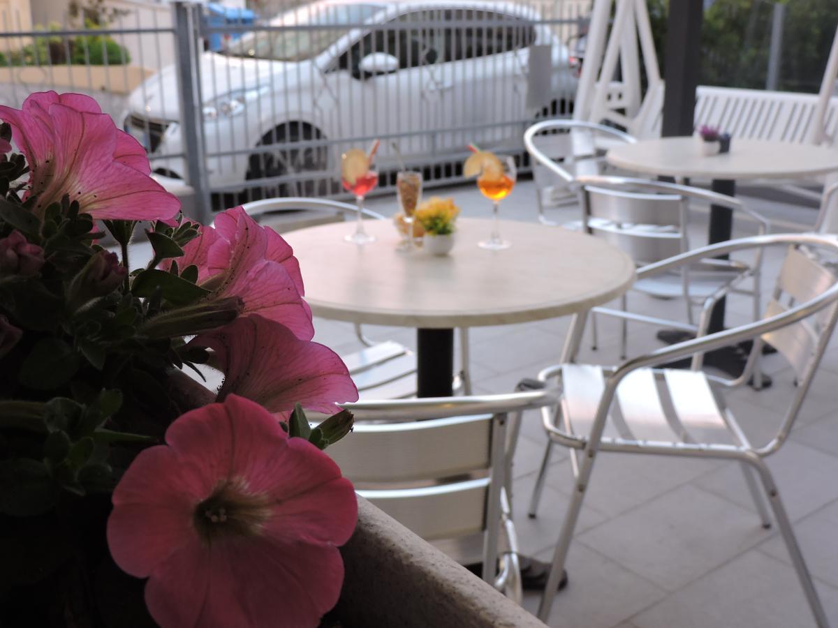 Albergo Sabrina Rimini Extérieur photo