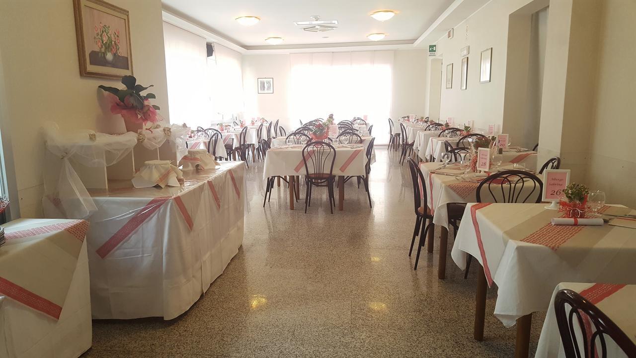 Albergo Sabrina Rimini Extérieur photo